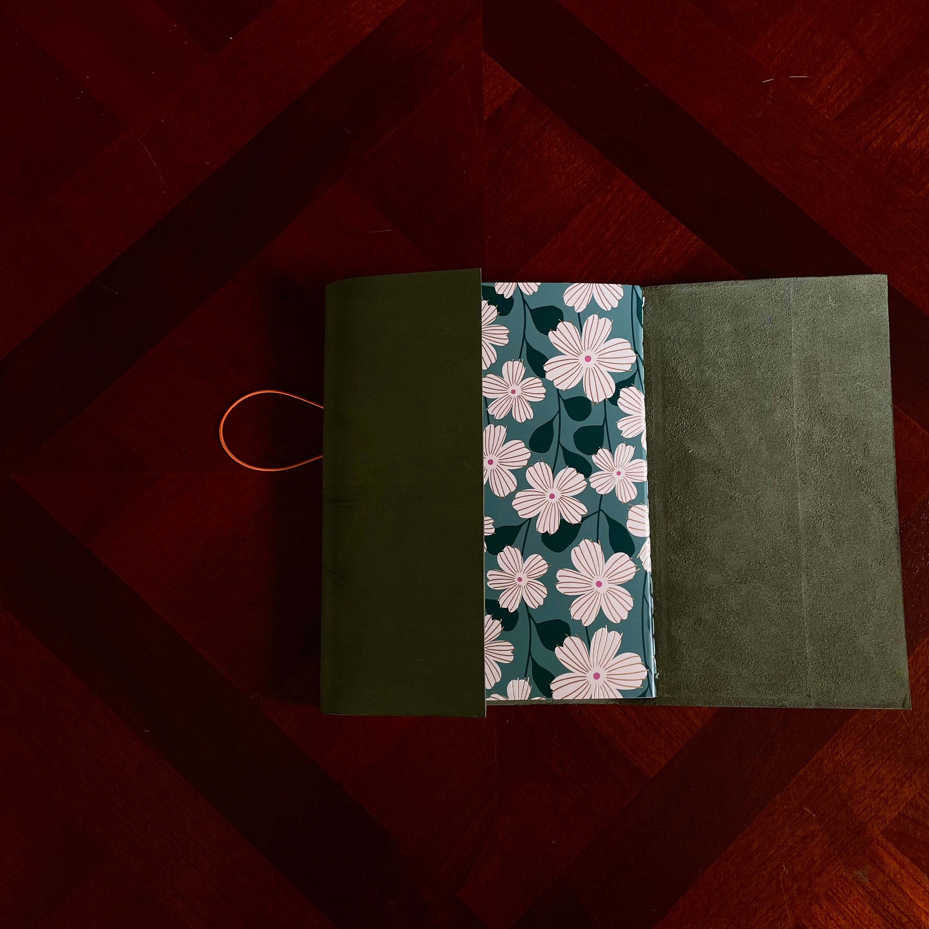 A5 Trifold Fern Green Dream Journal Top Grain
