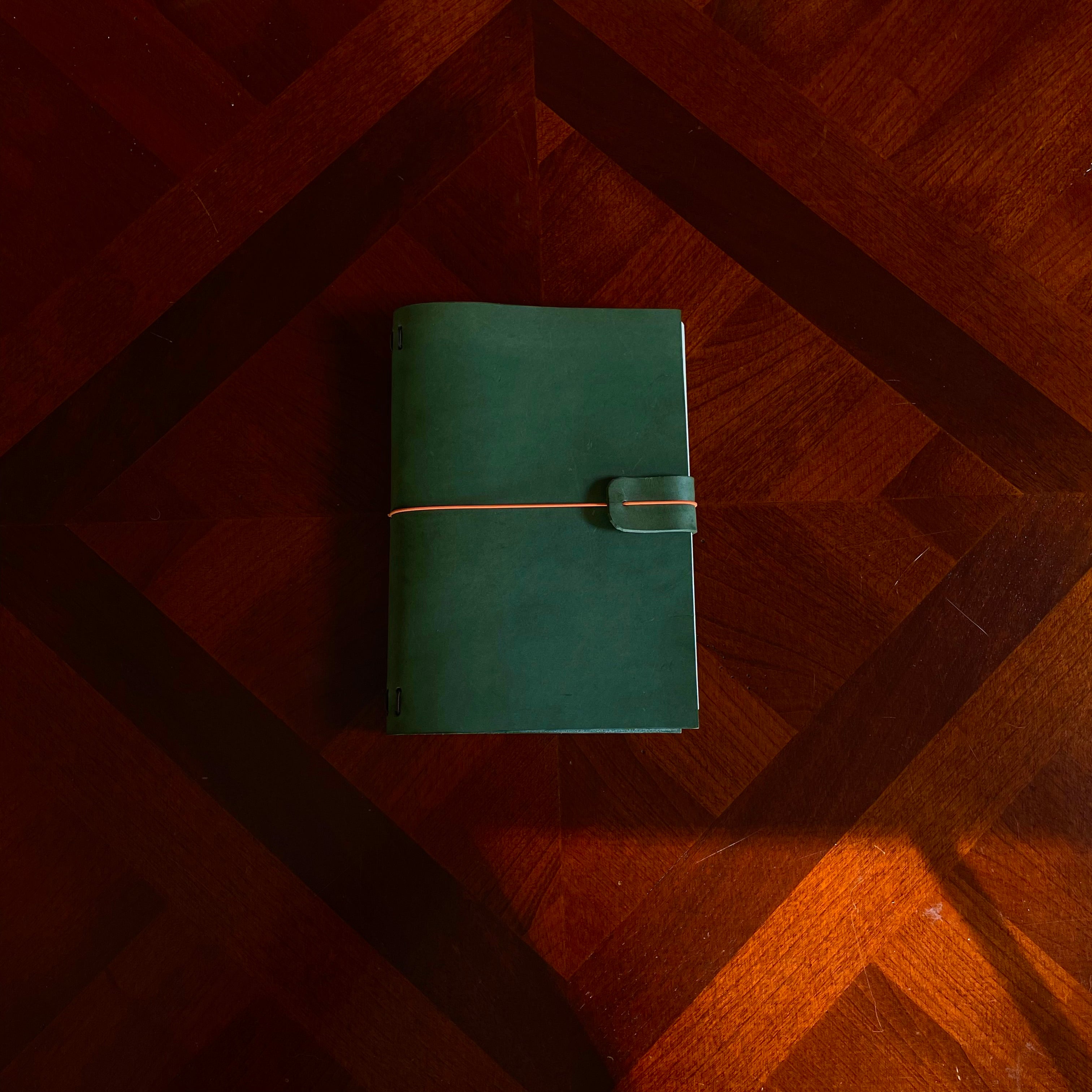 A5 Bifold Fern Green Dream Journal Top Grain