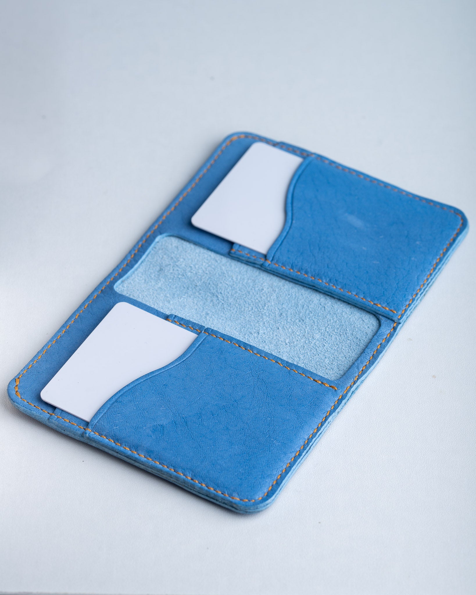 03/10/2026: Workshop Handstitched Bifold Cardholder